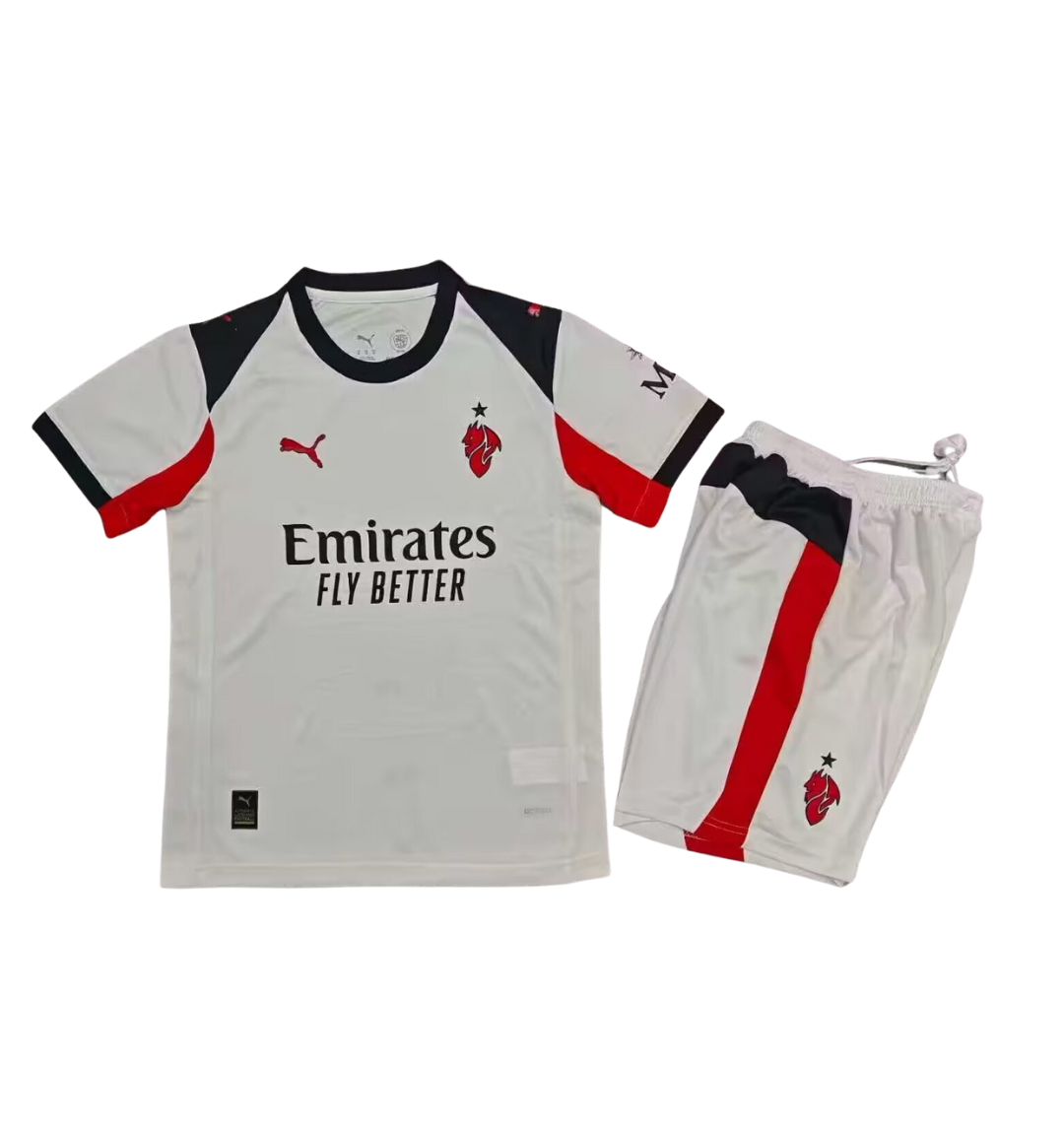 Ensemble domicile AC Milan 2024/2025 (adultes et enfants)