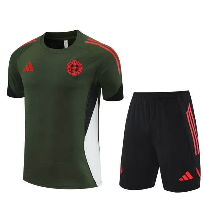 Bayern München 2023/2024 Kurzarm/Shorts Trainingsanzug Orange