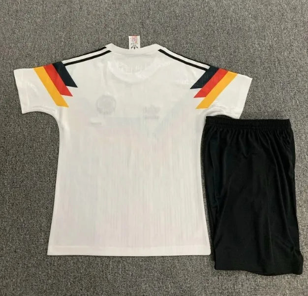 Ensemble rétro domicile Allemagne 1990 pour enfants