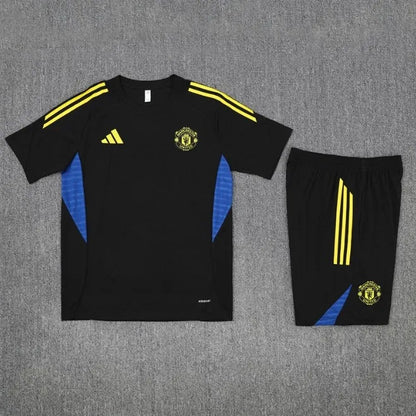 Manchester United 2024/2025 Kurzarm/Shorts Trainingsanzug Orange