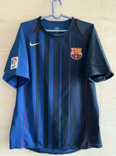 Barcelona 2004/2005 Away Retro