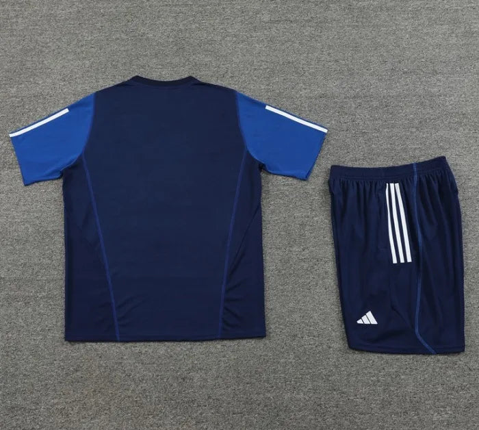 Manchester United 2023/2024 Short Sleeve/Shorts Tracksuit Blue