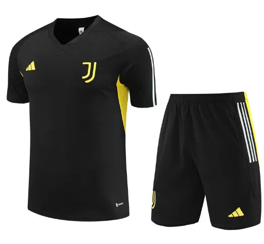 Juventus 2023/2024 Short Sleeve/Shorts Tracksuit Black