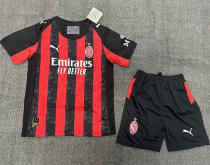 Ensemble domicile AC Milan 2024/2025 (adultes et enfants)