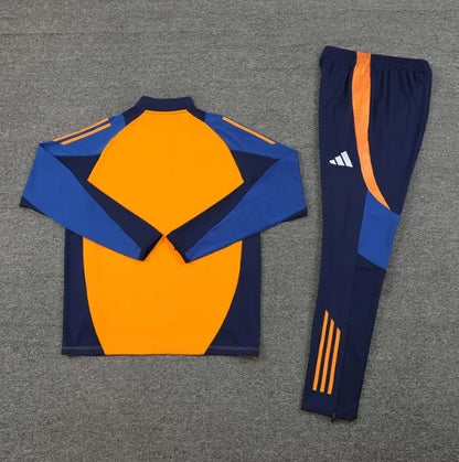 Juventus 2024/2025 1/4 Zipper Tracksuit Orange