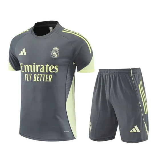 Real Madrid 2024/2025 Kurzarm/Shorts Trainingsanzug Schwarz