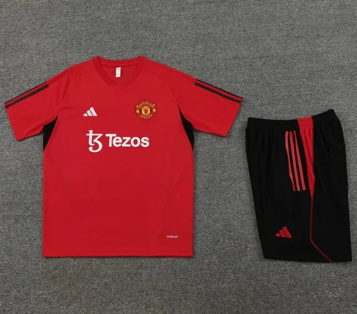 Manchester United 2023/2024 Short Sleeve/Shorts Tracksuit Red