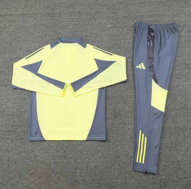 AFC Ajax 2024/2025 1/4 Zipper Tracksuit Yellow