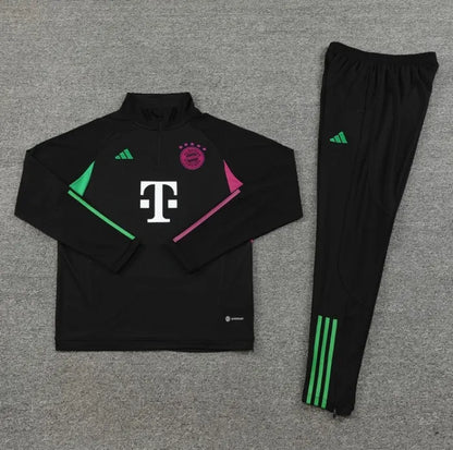 Bayern Munich 2023/2024 1/4 Zipper Tracksuit Black