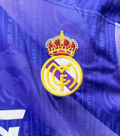 Real Madrid 1996/1997 Away Retro