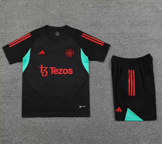 Manchester United 2023/2024 Short Sleeve/Shorts Tracksuit Black