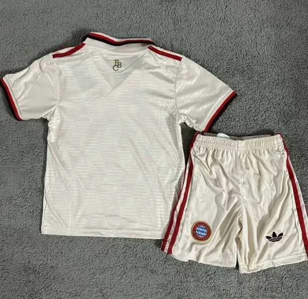 Bayern Munich 2024/2025 Third Set (Adults and Kids)