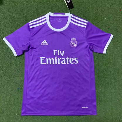 Real Madrid 2016/2017 Away