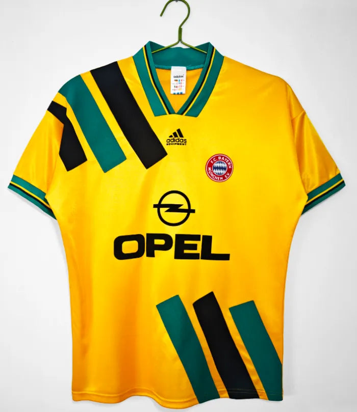 Bayern Munich 1993/1995 Away Retro